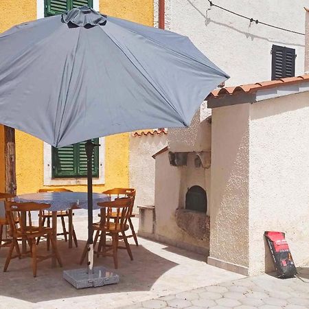House Krizanic In Marcana, Istria, With 2 Apartments, Total 9 Guests 외부 사진