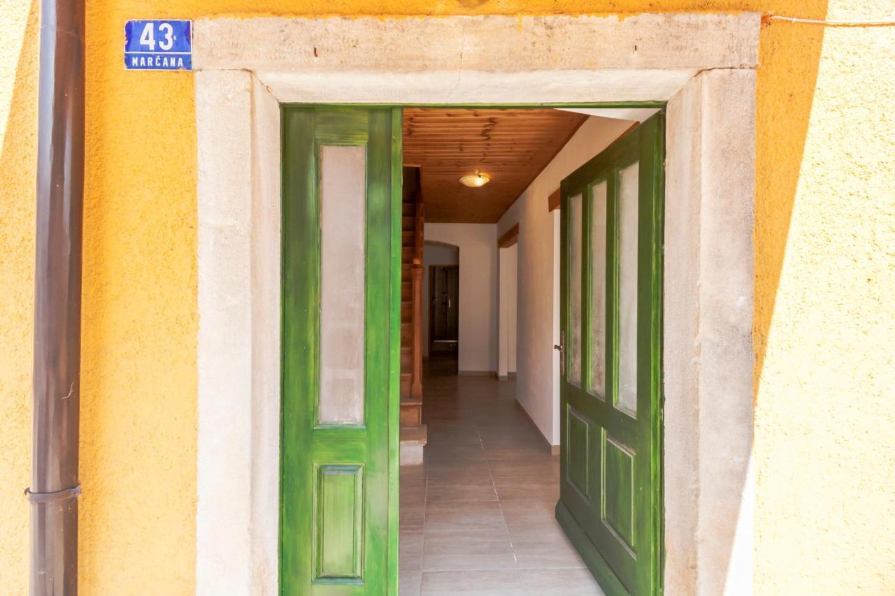 House Krizanic In Marcana, Istria, With 2 Apartments, Total 9 Guests 외부 사진