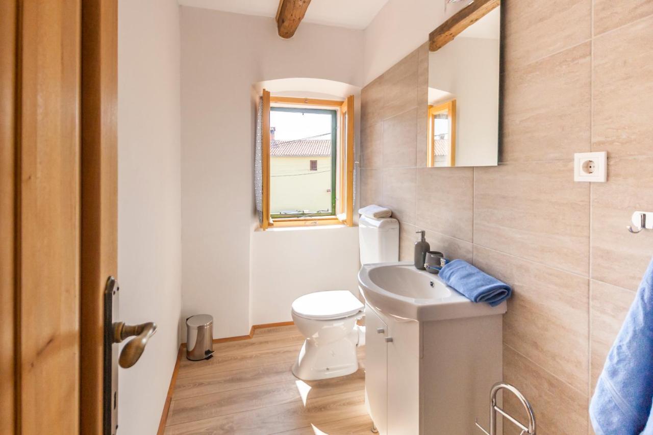 House Krizanic In Marcana, Istria, With 2 Apartments, Total 9 Guests 외부 사진
